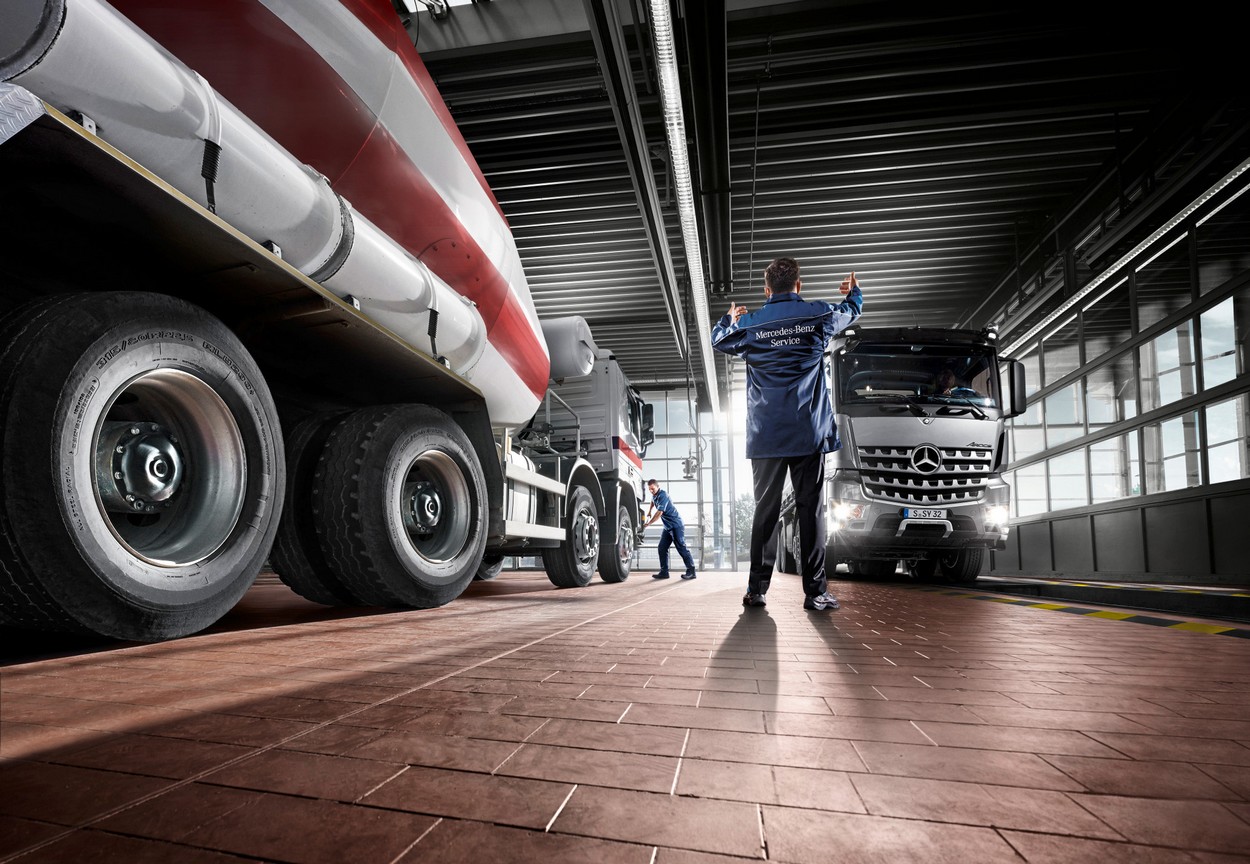 Daimler Trucks & Buses poursuit son activité pièces et maintenance