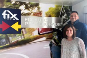 Fix Auto poursuit sa route dans les Landes