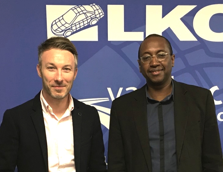 Ludovic Montenot, directeur marketing et communication de LKQ-VHIP France, et Aliou Sow, secrétaire général de la FNA. © LKQ-VHIP France