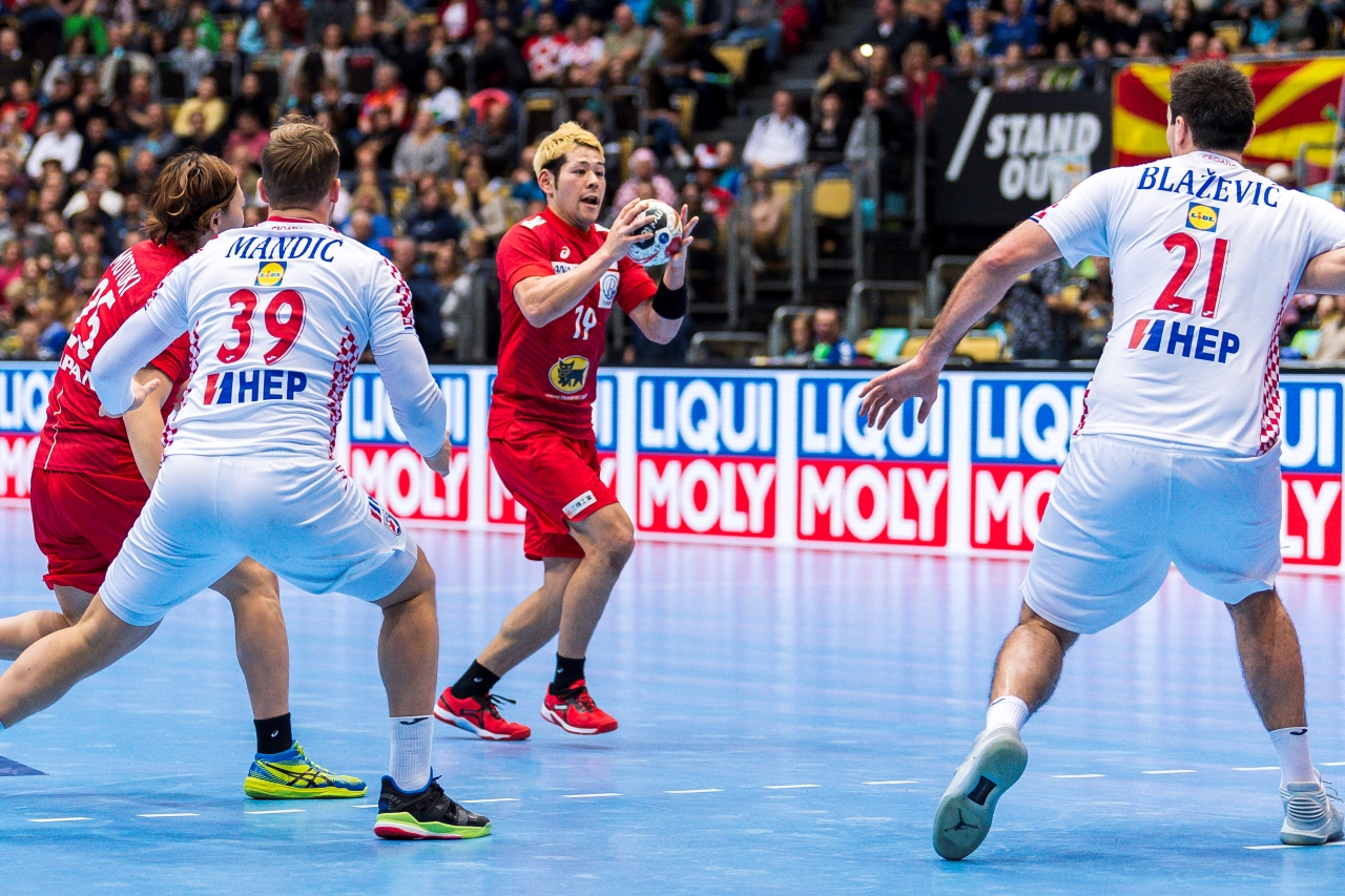 Liqui Moly sponsorise le championnat du monde masculin de handball depuis son édition 2019 (Croatie-Japon en photo). ©Liqui Moly