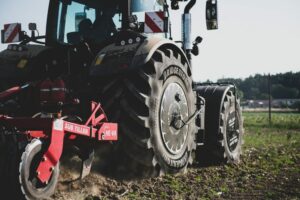 France Pare-Brise renforce son dispositif pour le monde agricole