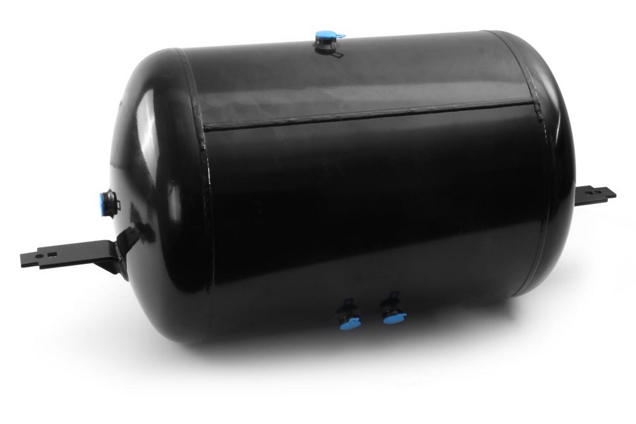 Le réservoir à air comprimé d'un poids lourd lui permet d'avoir une parfaite efficacité lors du freinage. ©Napatruck