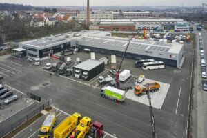 Daimler Truck ouvre un site de réparation de poids lourds électriques en Allemagne
