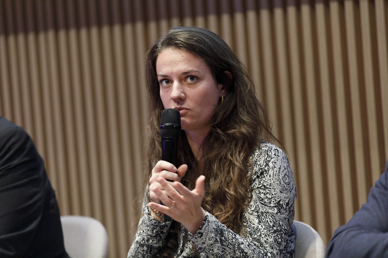 Flavie Vonderscher pointe la durabilité insuffisante des nouvelles générations de véhicules, et en particulier des modèles électriques.