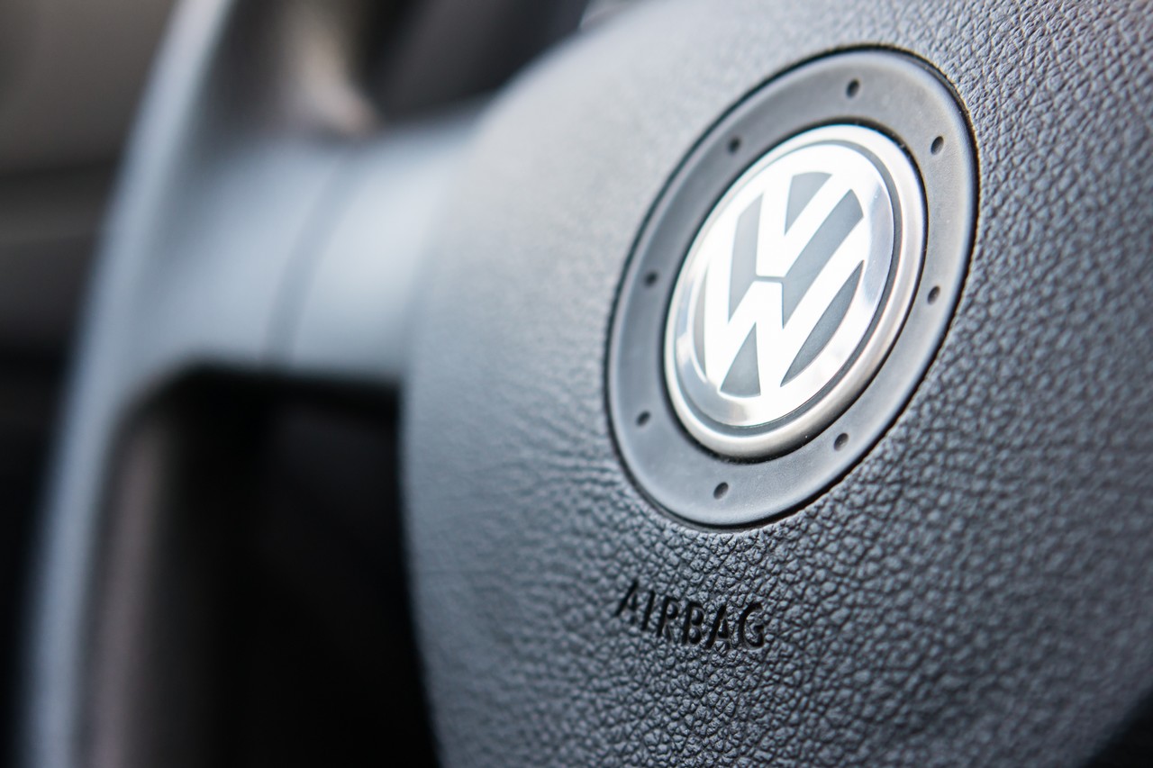 airbags véhicules rappels takata Stellantis Volkswagen