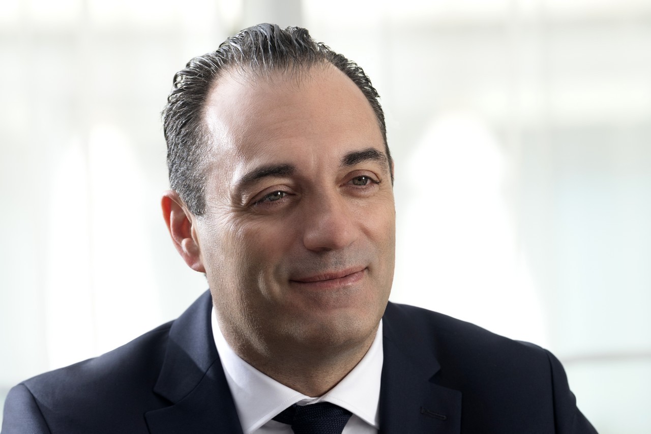 Nouveau CEO de Stellantis, Antonio Filosa aura pour mission d’incarner la nouvelle étape de développement du constructeur, dans un contexte d’électrification des gammes, d’évolution des attentes clients et de pression accrue sur la rentabilité industrielle. ©Stellantis
