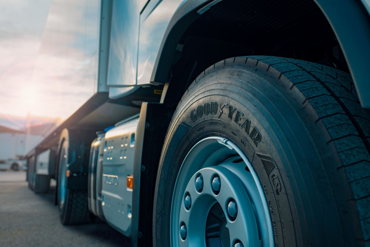 Goodyear est entendu ce mardi 13 mai 2025 par un magistrat pour l'affaire des pneus éclatés. ©Goodyear