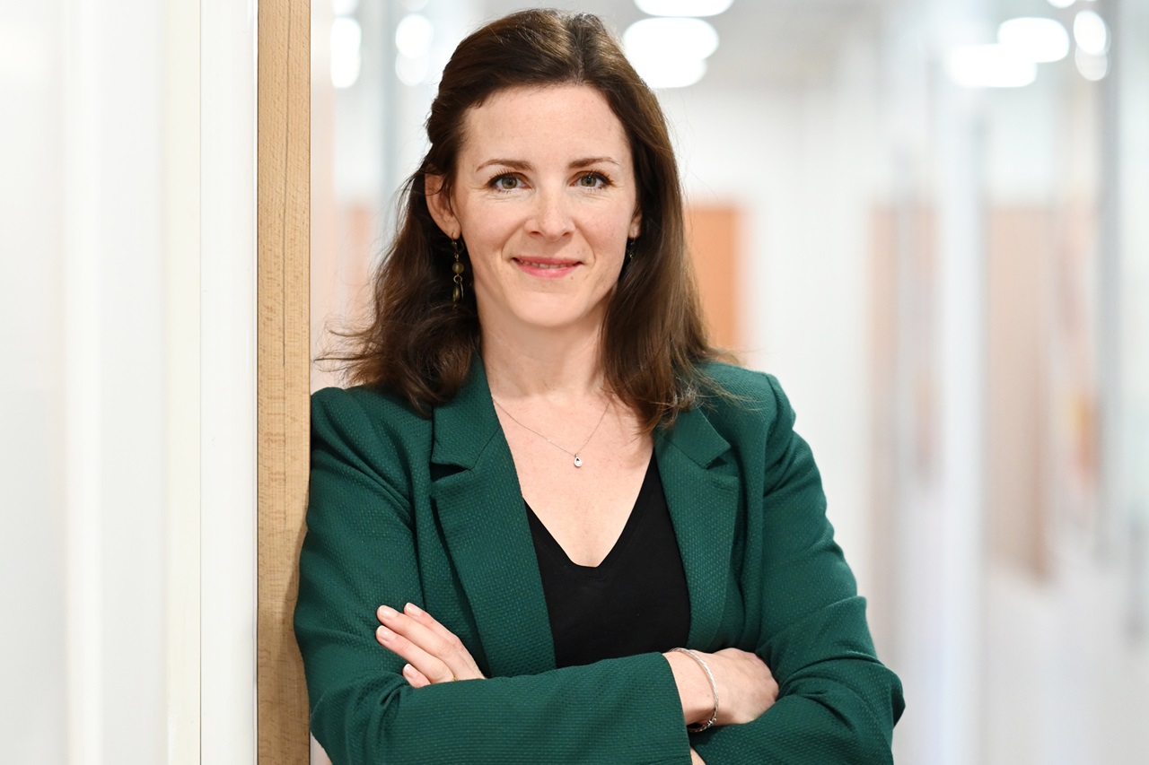 Julie Herbault, directrice générale de Profil Plus depuis 2023, pilote la transformation du réseau avec une stratégie axée sur le renforcement des équipes et l'expansion territoriale. ©Profil Plus