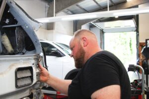 REPORTAGE VIDEO - AD Carrosserie Lilloise adopte la semaine de quatre jours