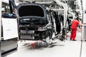 Les équipementiers automobiles réclament un "filet de protection" face à la déferlante chinoise