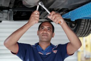 Avec Autodistribution, Solly Azar simplifie la réparation automobile