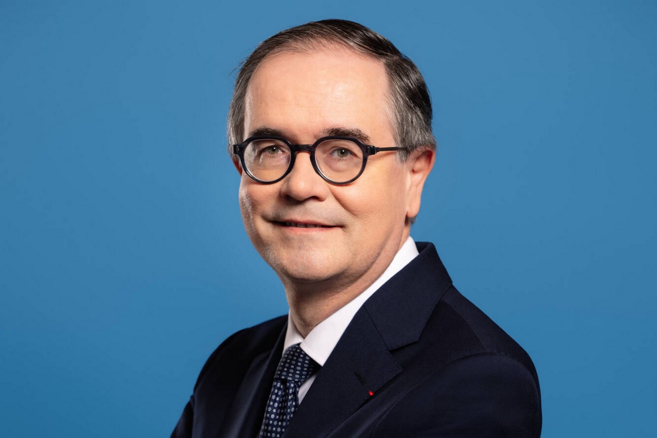 Avec la nomination de François Provost, Renault confie ses rênes à un dirigeant qui connaît à la fois les arcanes de l'État, les réalités du terrain et les enjeux de la mondialisation de l'automobile. ©Renault