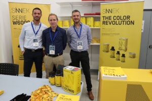 Sinnek renforce sa position en France