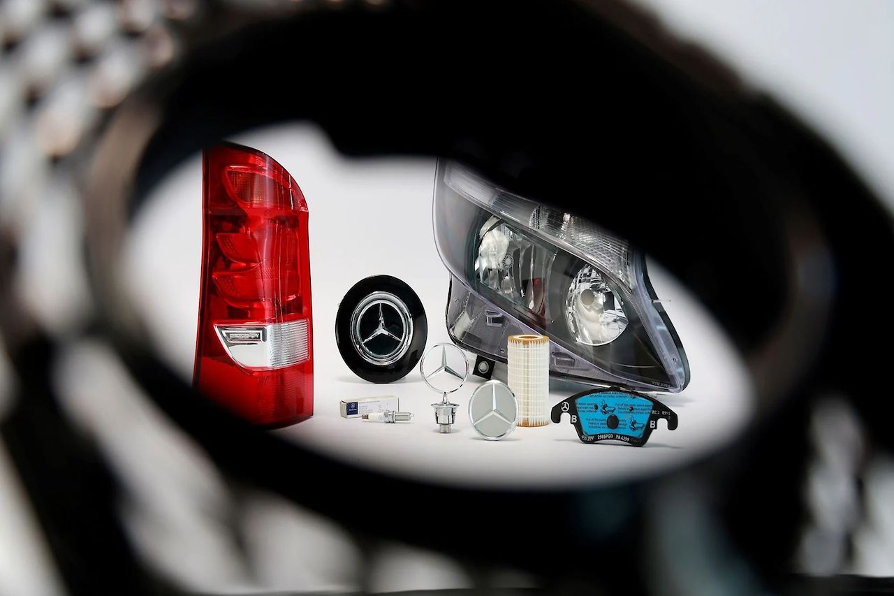 Augmentation de 49 % en 2024 : plus de 212 000 annonces de produits contrefaits supprimées des réseaux sociaux et des plateformes en ligne. ©Mercedes-Benz