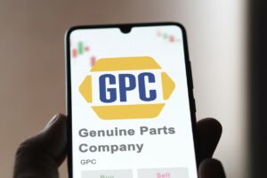 Genuine Parts Company prêt à se mettre en pièces ?