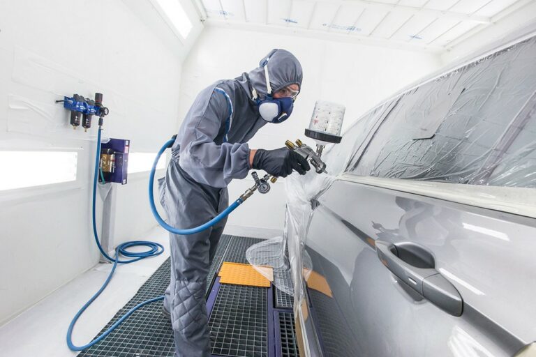 Omia prépare des annonces de rupture à Equip Auto
