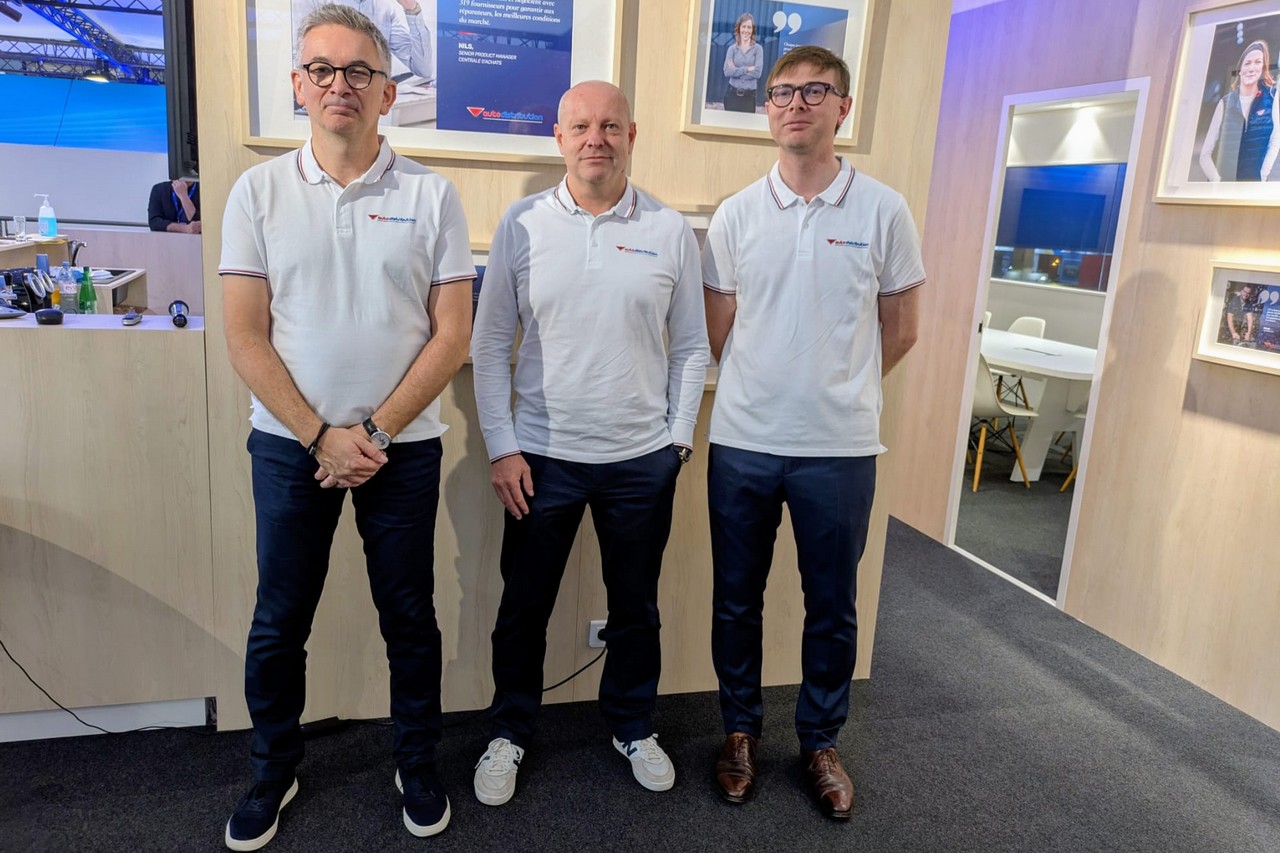 À Equip Auto, Laurent Desrouffet, Frédéric Gaillard et Jean-Baptiste Labilloy ont mis en lumière la stratégie d’Autodistribution et sa vision d’une réparation plus durable. ©J2R