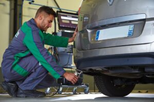 Contrôle technique pour les véhicules de plus de dix ans : l'UE tire le frein à main