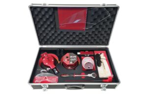 L’Iron Cut facilite la dépose de pare-brise