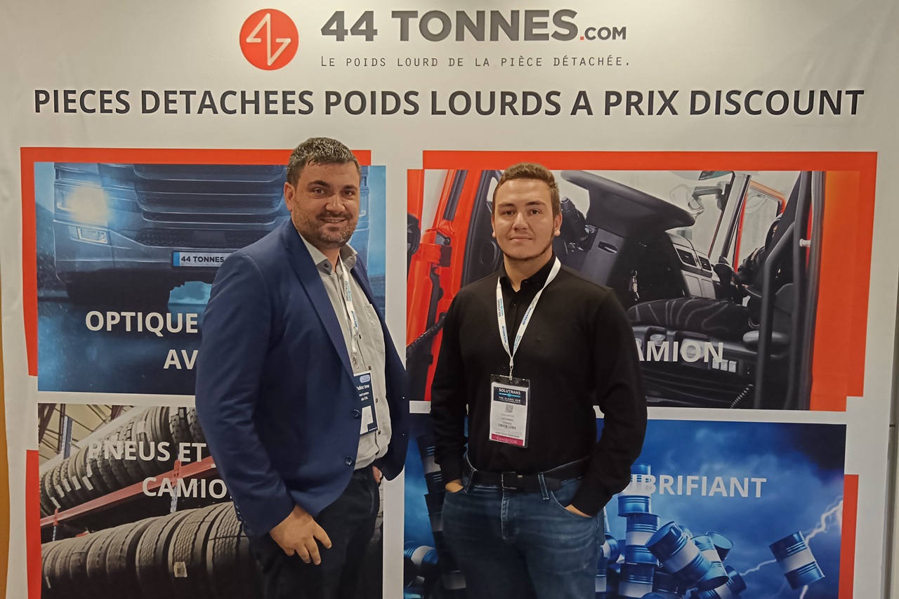 Kévin Sommacal, gérant de 44 Tonnes, et Ilhan Aktas, commercial chez 44 Tonnes, travaillent au quotidien pour faire grandir l'entreprise. ©J2R/LA