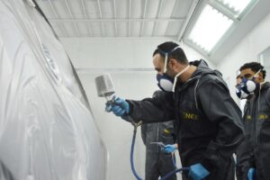 Sinnek veut lancer sa propre enseigne de carrosserie