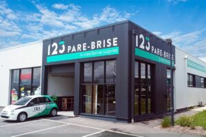 123 Pare-Brise poursuit son maillage et s