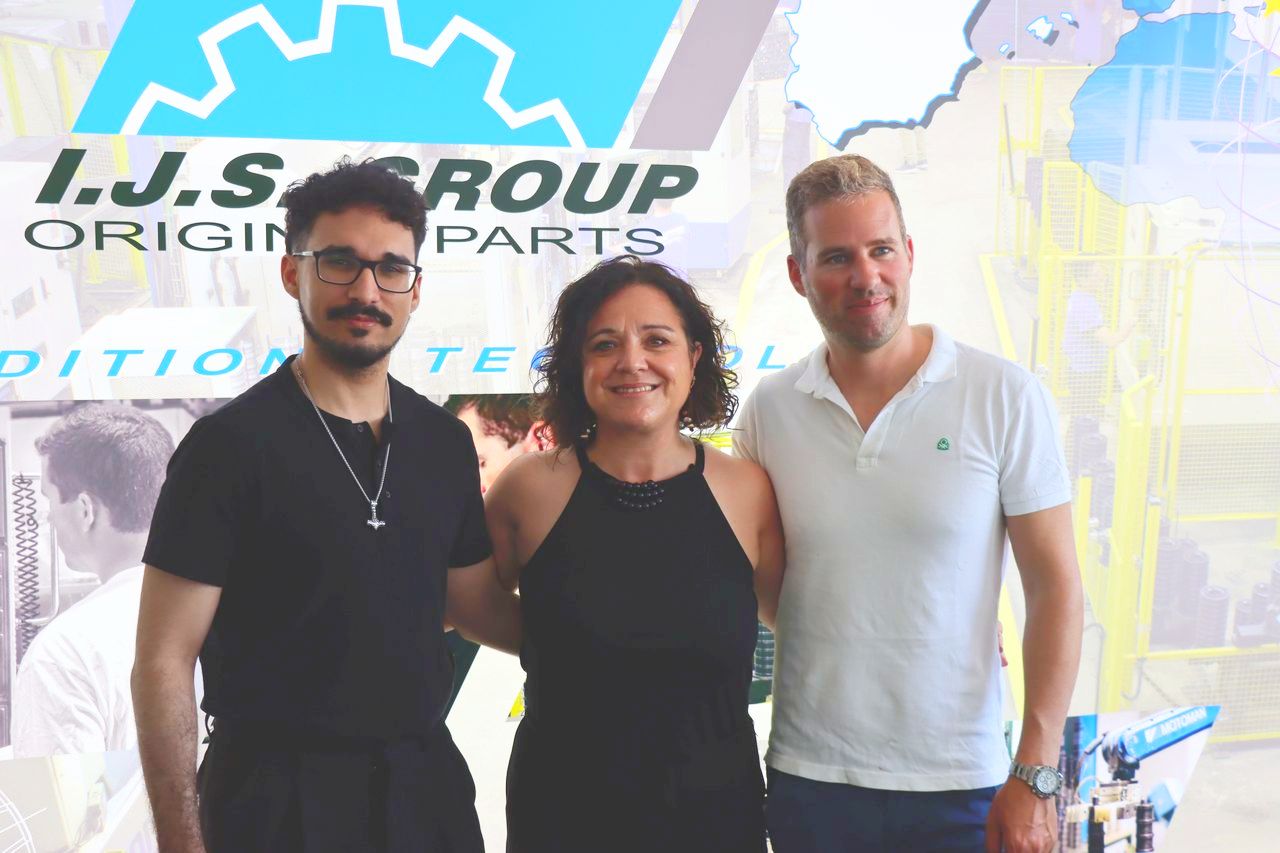 De gauche à droite, Alex Ibáñez Borrego, Jordi Bou Carrera, Marina Alvarez