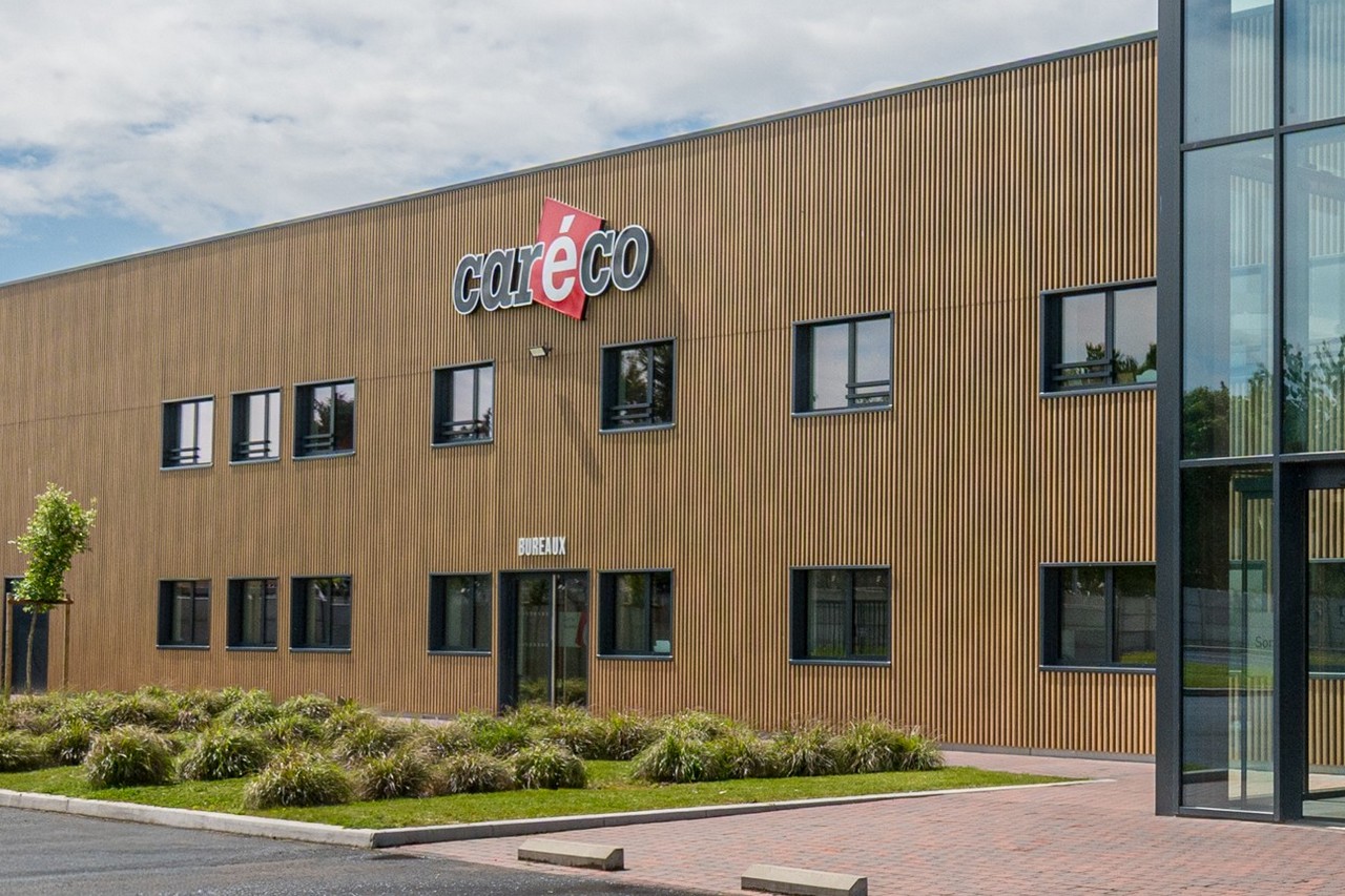 Caréco poursuit la reconstruction du réseau avec l'intégration de sept nouveaux centres VHU, portant son maillage à 25 sites répartis sur le territoire. ©Caréco