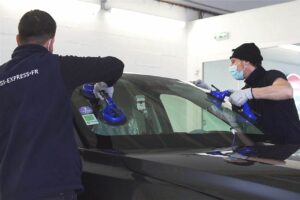 Guerre du pare-brise : pourquoi Glass Express est sous le feu des critiques