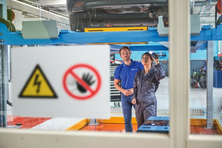 Automechanika : ZF élargit son offre autour de l