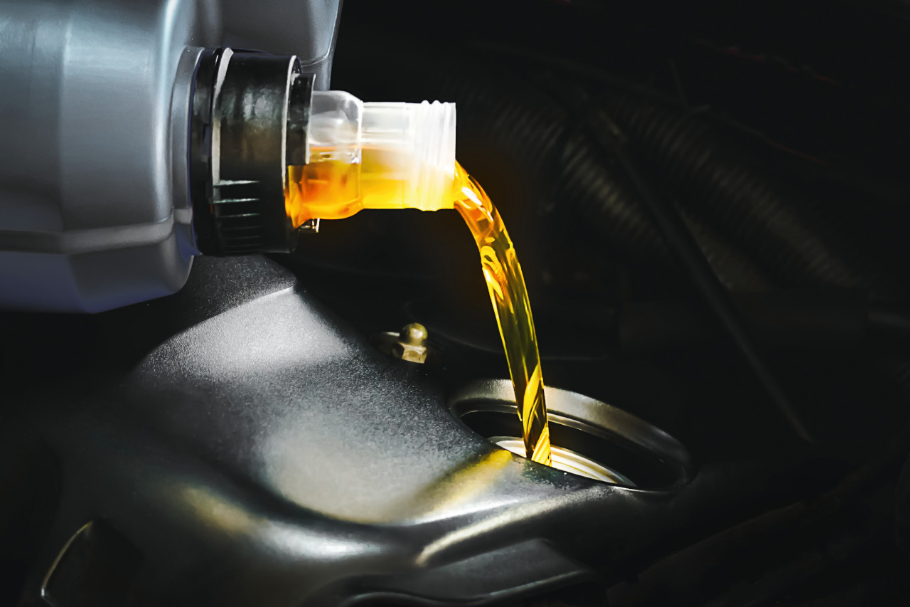 Selon le relevé d’Autodoc, le prix des huiles moteur a progressé de 1,8 % en France entre janvier et juin 2026, contre 11,4 % en Allemagne et 18,3 % au Royaume-Uni. ©AdobeStock