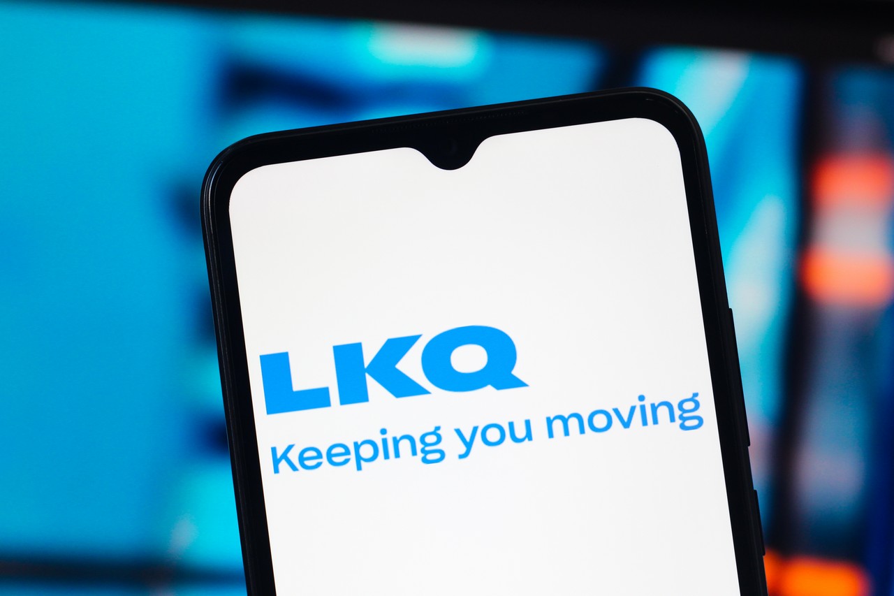 LKQ change de direction après le recul de ses ventes de pièces automobiles en Europe et retire ses prévisions pour 2026. ©AdobeStock