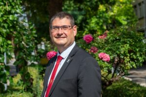 Laurent Roux, Garac : "Je ne veux pas former des jeunes voués à l'obsolescence programmée"