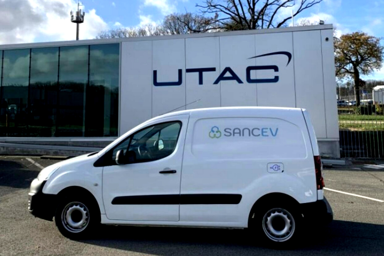 Sancev convertit les Peugeot Partner et Citroën Berlingo II à l’électrique. Leur entretien sera accompagné par le réseau Bosch Car Service. ©Sancev