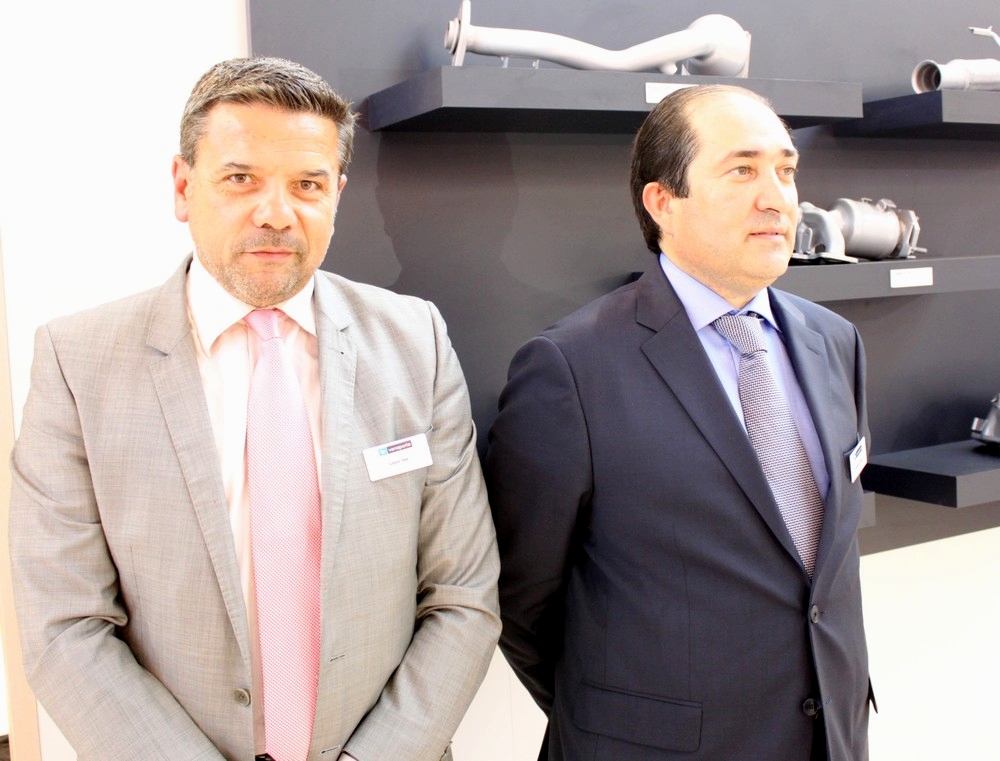 Louis Vaz, directeur commercial France de Veneporte, aux côtés de son CEO Abilio Cardoso.