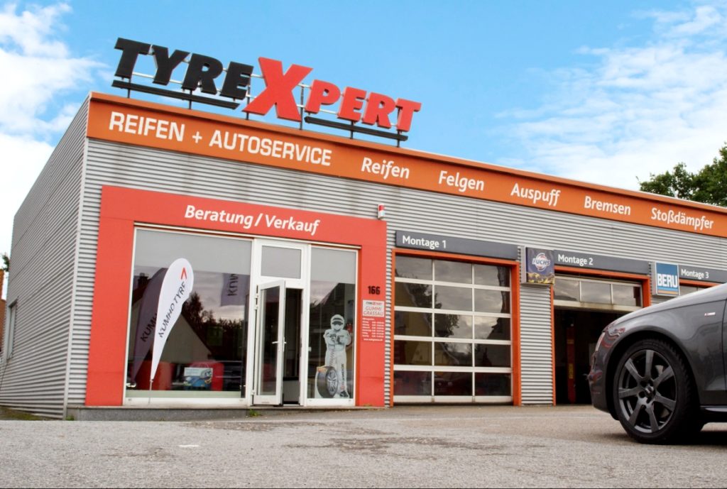 Le réseau Tyrexpert emploie environ 170 personnes et compte 26 succursales dans le nord de l'Allemagne.