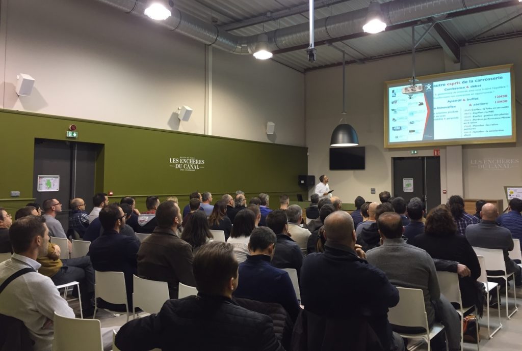 Le premier salon Innovaflex avait déjà réuni plusieurs dizaines de carrossiers.
