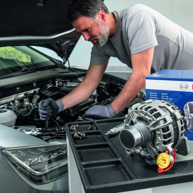 Avec des prix jusqu’à 30 % inférieurs aux pièces neuves, les produits Bosch eXchange représentent notamment une solution adaptée au parc roulant vieillissant. ©Bosch
